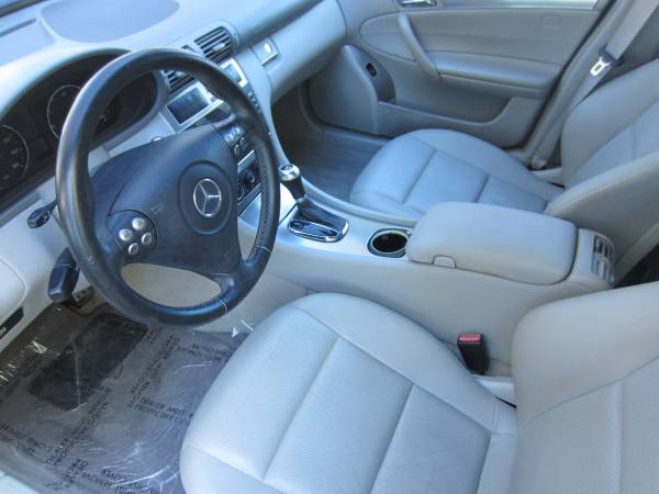 2006 Mercedes C230 very clean for sale in Safety Harbor, FL – photo 12