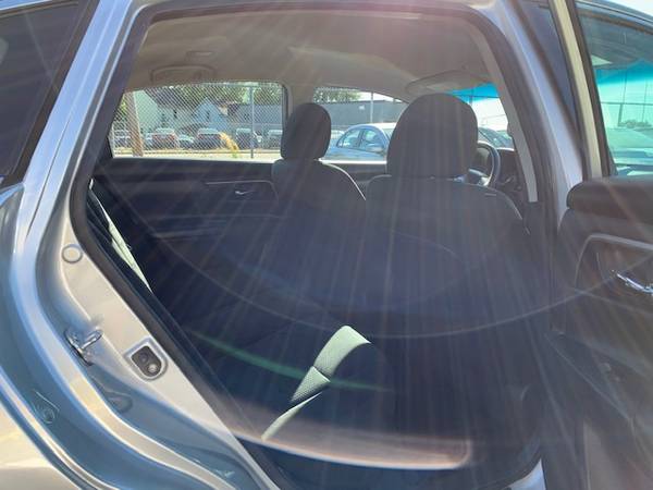 2015 Nissan Altima 2.5 S 4dr Sedan $$$ SALE for sale in Saint Paul, MN – photo 9