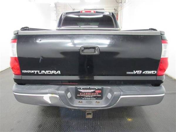 2005 Toyota Tundra truck SR5 4dr Double Cab 4WD SB V8 - Black for sale in Fairfield, OH – photo 7