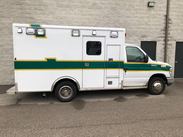 Ambulances for sale for sale in Grayslake, IL – photo 2
