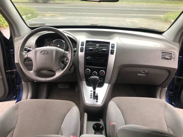 2006 HYUNDAI TUCSON GLS 74k Miles no accidents 4WD - cars & trucks -... for sale in Newfield, NJ – photo 10
