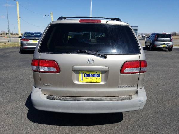 2002 Toyota Sienna MCL10L - - by dealer - vehicle for sale in Idaho Falls, ID – photo 6