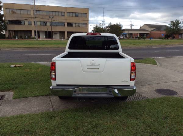 SUPER CLEAN!!! 2010 Nissan Frontier Crew Cab 4WD ***FREE WARRANTY***... for sale in Metairie, LA – photo 20
