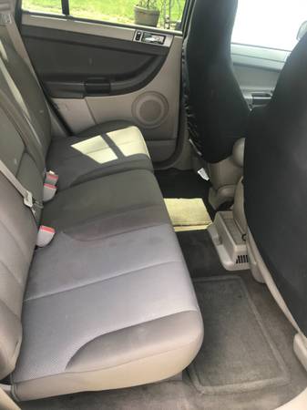 Chrysler Pacifica for sale in Leon, IA – photo 8