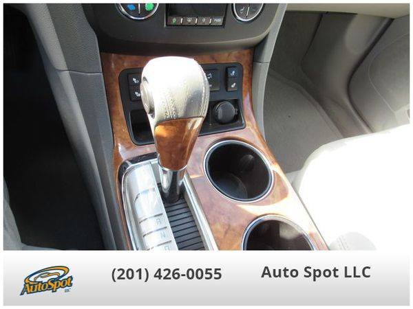 2008 Buick Enclave CXL Sport Utility 4D EZ-FINANCING! for sale in Garfield, NJ – photo 14