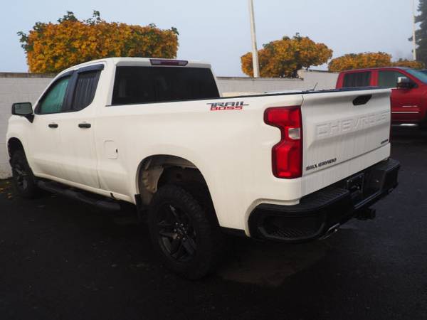 2019 Chevrolet Chevy Silverado 1500 Custom Trail Boss **We Offer... for sale in Milwaukie, OR – photo 3