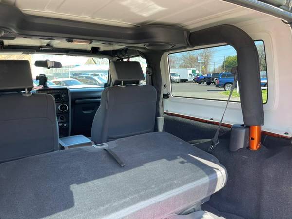 Wow! A 2010 Jeep Wrangler TRIM with 88, 149 Miles - Hartford - cars for sale in South Windsor, CT – photo 17