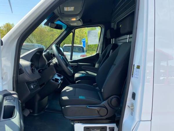 2019 Mercedes-Benz Sprinter Cargo Van 2500 High Roof V6 170 RWD for sale in Rogersville, MO – photo 13