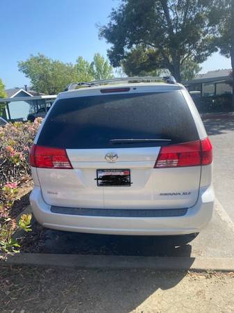 2004 Toyota Sienna XLE for sale in Vallejo, CA – photo 2