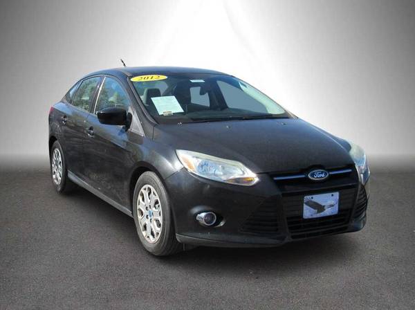 2012 Ford Focus SE Sedan 4D - APPROVED - - by dealer for sale in Carson City, NV – photo 4