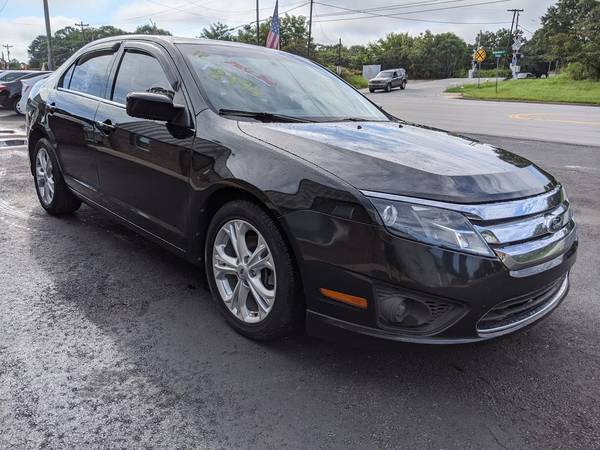 2012 FORD FUSION SE, SUNROOF, 34 MPG $8995 REDUCED! - cars & trucks... for sale in Greenville, SC – photo 3