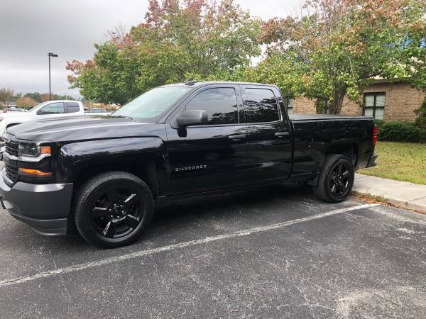 2017 Chevy Silverado 1500 1WD Blackout Edition for sale in Jacksonville, NC – photo 2