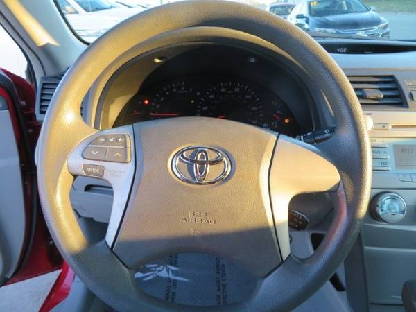 2007 Toyota Camry... 122,000 Miles... $4,700 - cars & trucks - by... for sale in Waterloo, IA – photo 13