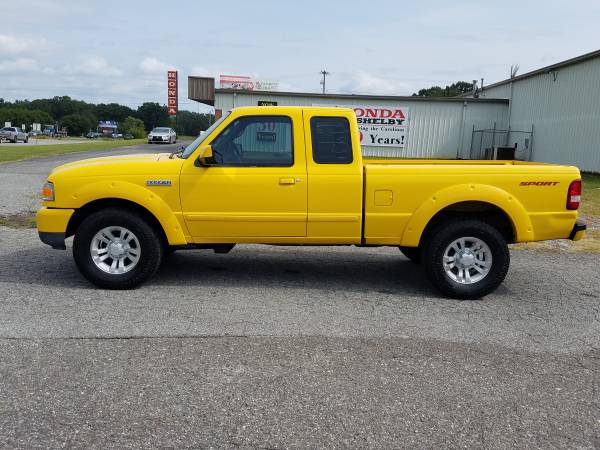 EXTENDED CAB FORD RANGER SPORT WITH ONLY 104K Miles!!! USB/AUX PORT!... for sale in Shelby, NC – photo 3