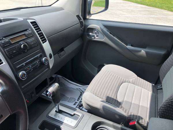 2010 Nissan Frontier - - by dealer - vehicle for sale in Beech Grove, IN – photo 23