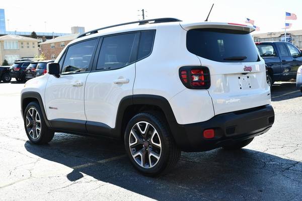 2017 Jeep Renegade Latitude - - by dealer - vehicle for sale in Oak Lawn, IL – photo 6