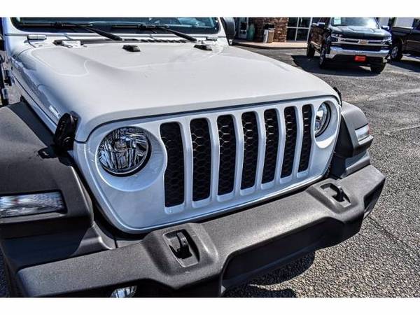 2020 Jeep Gladiator Sport S pickup Bright White Clearcoat - cars &... for sale in El Paso, TX – photo 13