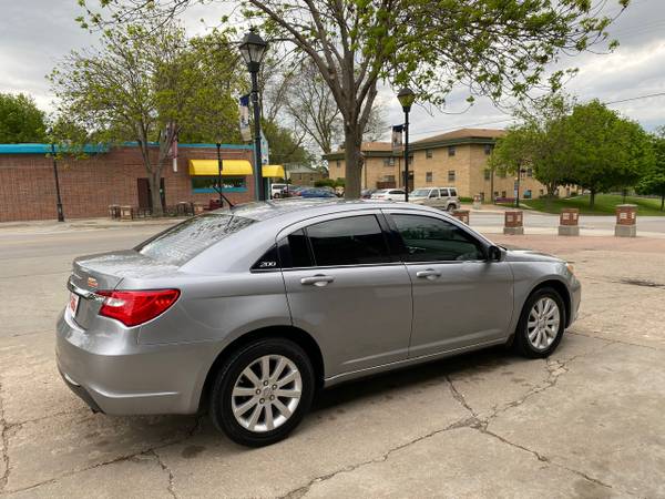 2013 Chrysler 200 Touring Automatic Very Clean Good on Gas for sale in Omaha, NE – photo 6