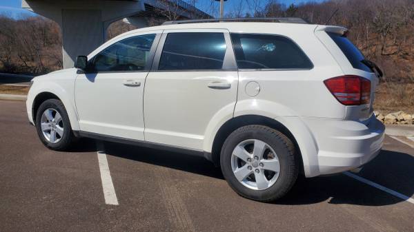 2015 Dodge Journey SE - - by dealer - vehicle for sale in Eau Claire, WI – photo 5