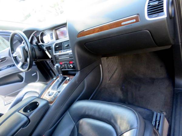 2011 Audi Q7 quattro 4dr 3 0T Premium Plus - 3 DAY SALE! - cars & for sale in Merriam, MO – photo 14
