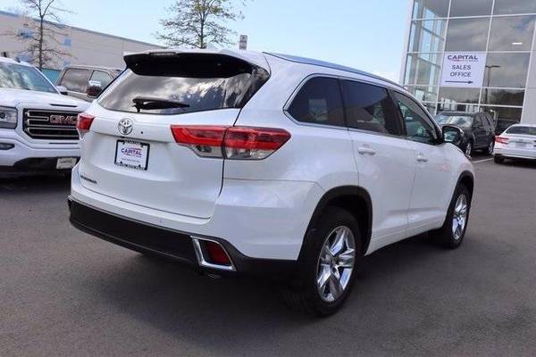 2018 Toyota Highlander Limited - - by dealer - vehicle for sale in CHANTILLY, District Of Columbia – photo 8