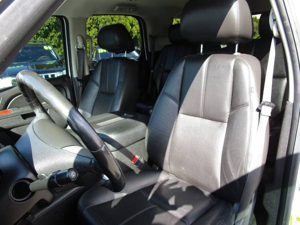 4 Wheel Drive 2013 Chevrolet Tahoe LT 3rd Row Seating - cars & for sale in Lynnwood, WA – photo 22