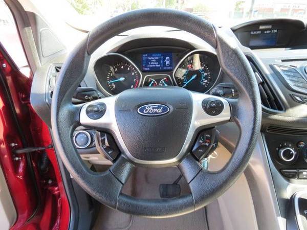 2014 Ford Escape SE - $499 Down Drives Today W.A.C.! - cars & trucks... for sale in Toledo, OH – photo 13