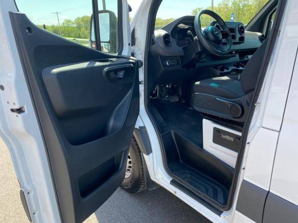 2019 Mercedes-Benz Sprinter Cargo Van 2500 High Roof V6 170 RWD for sale in Rogersville, MO – photo 12