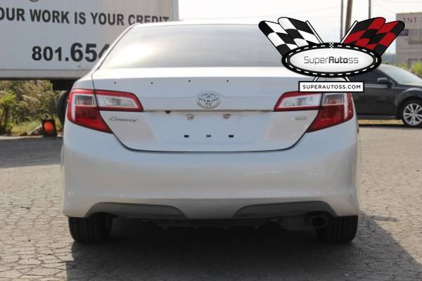 2014 Toyota Camry SE, CLEAN TITLE & Ready To Go!!! - cars & trucks -... for sale in Salt Lake City, WY – photo 4