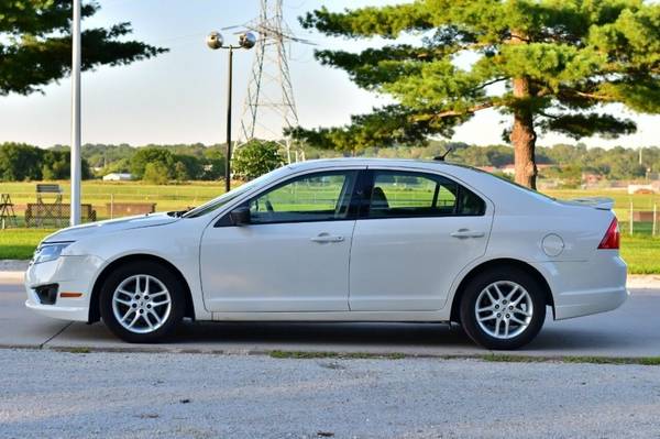 2011 Ford Fusion S 4dr Sedan 89,477 Miles - cars & trucks - by... for sale in Omaha, NE – photo 4