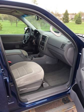2005 Ford Explorer XLT for sale in Sioux Falls, SD – photo 10