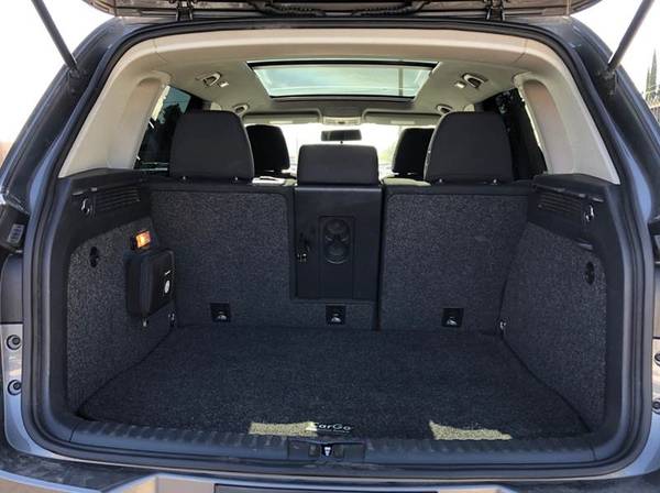 2013 VOLKSWAGEN TIGUAN S ** Panoramic Moon Roof! Immaculate Condition! for sale in Arleta, CA – photo 16
