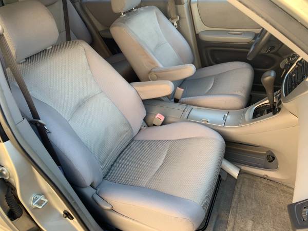 2005 Toyota Highlander sport clean title 4cyl for sale in Houston, TX – photo 18