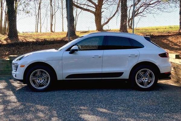 2015 Porsche Macan S Sport Utility 4D SUV - cars & trucks - by... for sale in Sykesville, MD – photo 7