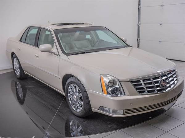 2011 Cadillac DTS Premium Collection - - by dealer for sale in Wichita, MO – photo 17