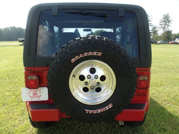 1992 *Jeep* *Wrangler* *2dr Renegade* Red for sale in Johnstown , PA – photo 16
