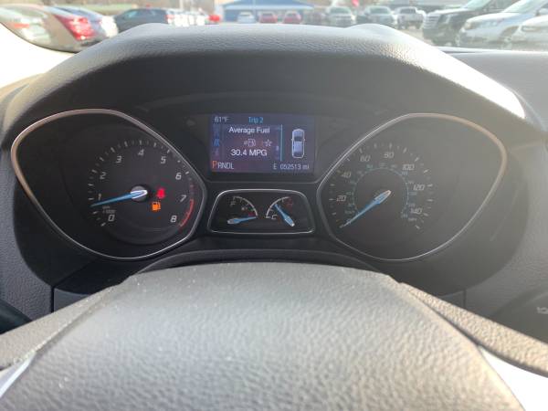 2014 Ford Focus SE (174905) - cars & trucks - by dealer - vehicle... for sale in Newton, IL – photo 10