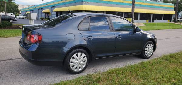 2012 VOLKSWAGEN JETTA ! CLEAN TITLE! ONLY 91 000 MILES - cars & for sale in Fort Lauderdale, FL – photo 8