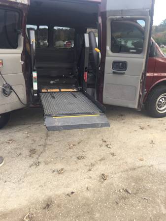 ‘96 2500 Series Express Chevy Van w/ Wheelchair Lift - cars & trucks... for sale in Corbin, KY – photo 3