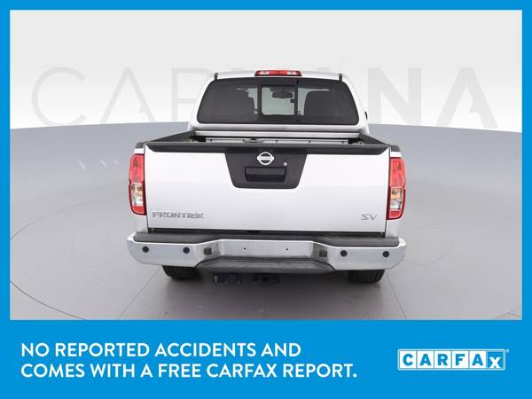 2016 Nissan Frontier Crew Cab SV Pickup 4D 5 ft pickup Silver for sale in Washington, District Of Columbia – photo 7