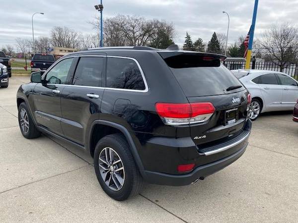 2017 Jeep Grand Cherokee Limited 4WD - cars & trucks - by dealer -... for sale in Taylor, MI – photo 8