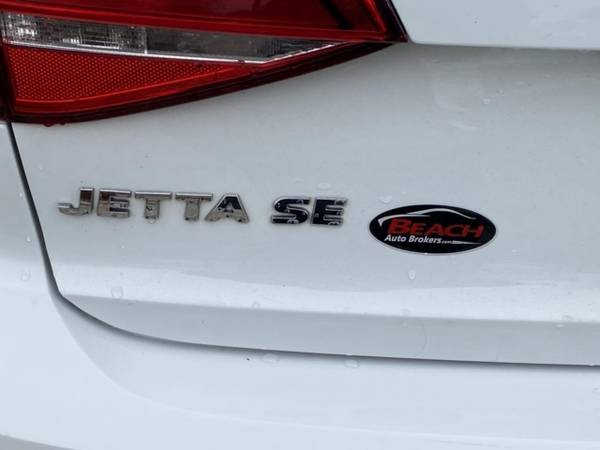 2015 Volkswagen Jetta SE, WARRANTY, BLUETOOTH, PARKING SENSORS for sale in Norfolk, VA – photo 9