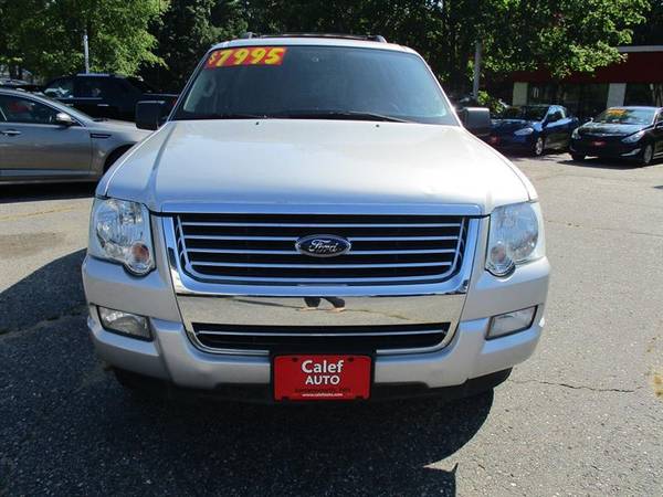 2010 Ford Explorer XLT 4.0L 4WD - cars & trucks - by dealer -... for sale in Barrington, NH – photo 2