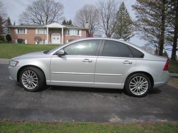 2010 Volvo S40 for sale in Shavertown, PA – photo 4