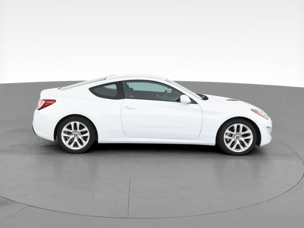 2014 Hyundai Genesis Coupe 2.0T Coupe 2D coupe White - FINANCE... for sale in Harrison Township, MI – photo 13