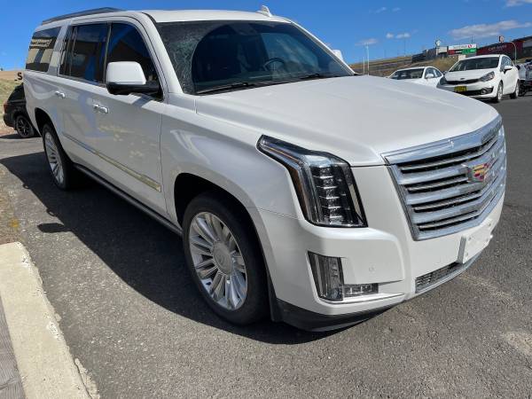 Cadillac Escalade Platinum - 2016/Loaded, Low Miles - cars & for sale in Pullman, WA – photo 2