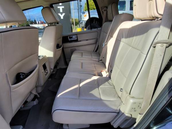 2008 Lincoln Navigator 4x4 4WD Sport Utility 4D SUV Dream City -... for sale in Portland, OR – photo 13