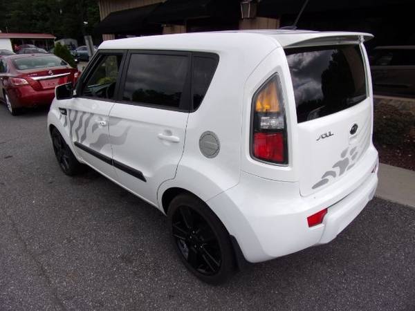 2011 Kia Soul + - Down Payments As Low As $1000 - cars & trucks - by... for sale in Lincolnton, NC – photo 7