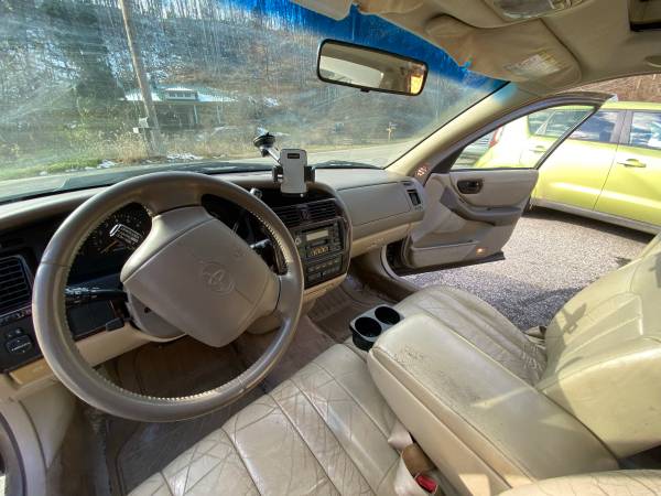 Toyota Avalon 1999 For Sale! - cars & trucks - by owner - vehicle... for sale in Burnsville, NC – photo 3