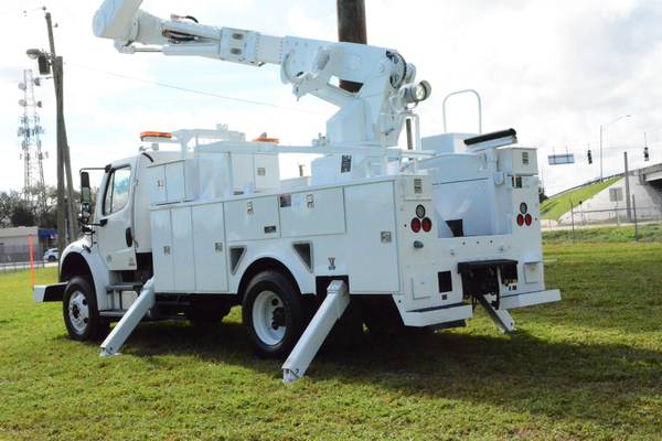 2009 FREIGHTLINER M2 ALTEC BUCKET TRUCK 55FT - - by for sale in Hollywood, FL – photo 4